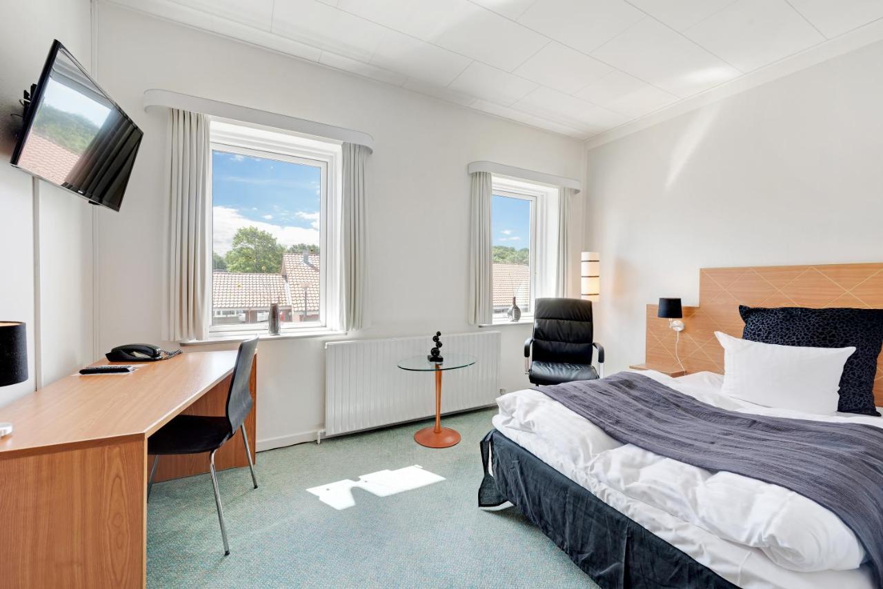 Hotel Jernbanegade Kibæk المظهر الخارجي الصورة